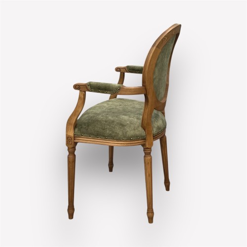 Стул Эдем с подлокотниками массив бука