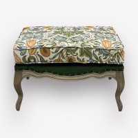 Пуфик Сезарина массив бука