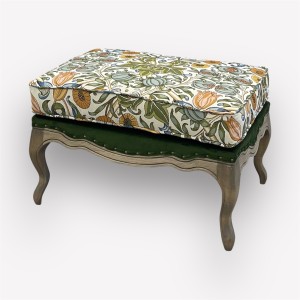 Пуфик Сезарина массив бука c40-01