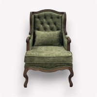 Интерьерное каминное кресло Сезарина с каретной стяжкой (капитоне) и мягкой подушкой