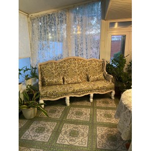 Интерьерный трехместный диван Сезарина массив бука s50-04