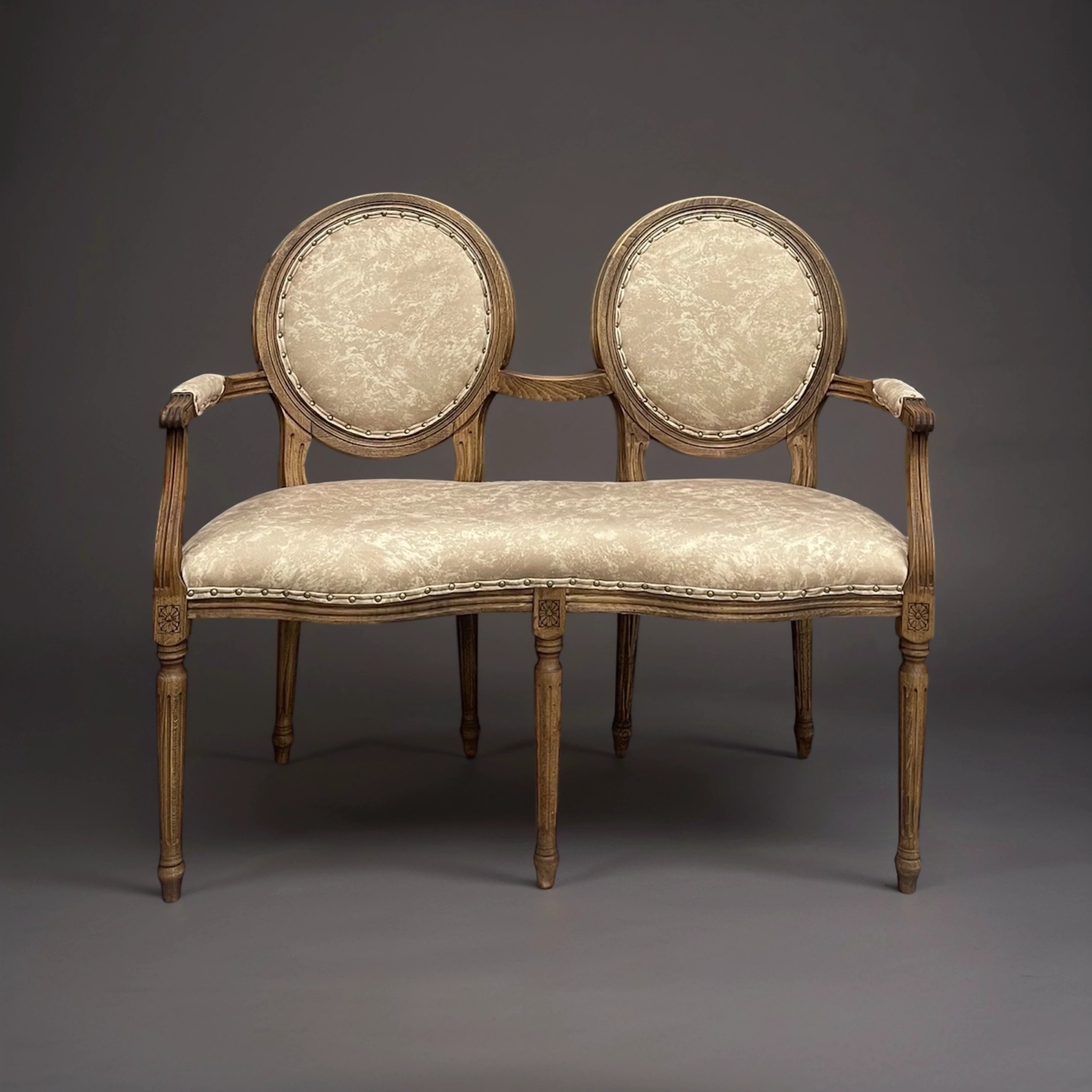 почему дизайнеры интерьера выбирают масло с воском